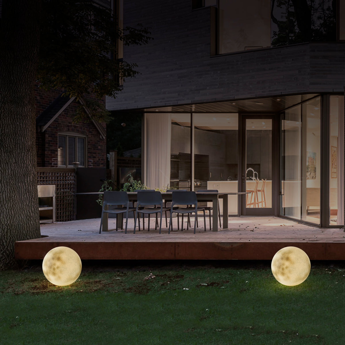 Bly Waterproof LED Resin Round Ball Moon Modern Solar Panel Charging Light for Garden and Swimming Pool