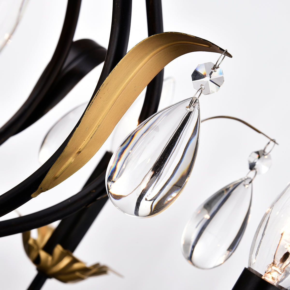 Arvyn 8-Light Candle Style Chandelier